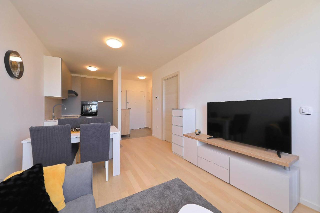 Appartement Kostela à Zadar Extérieur photo